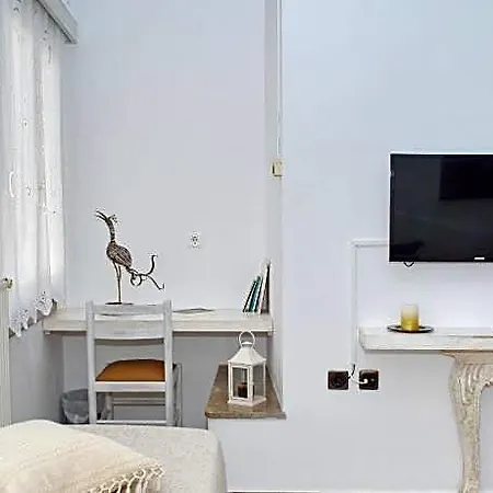 Hotel Grandma's Elegant In Naxos Town Naxos City