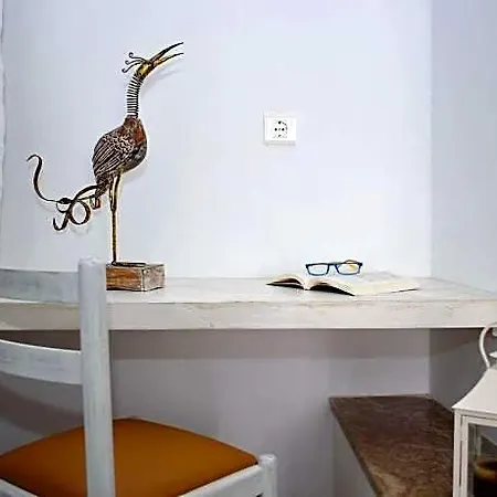 Grandma's Elegant In Naxos Town 2*